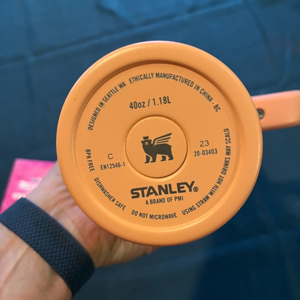 40oz. Stanley cup, tangerine